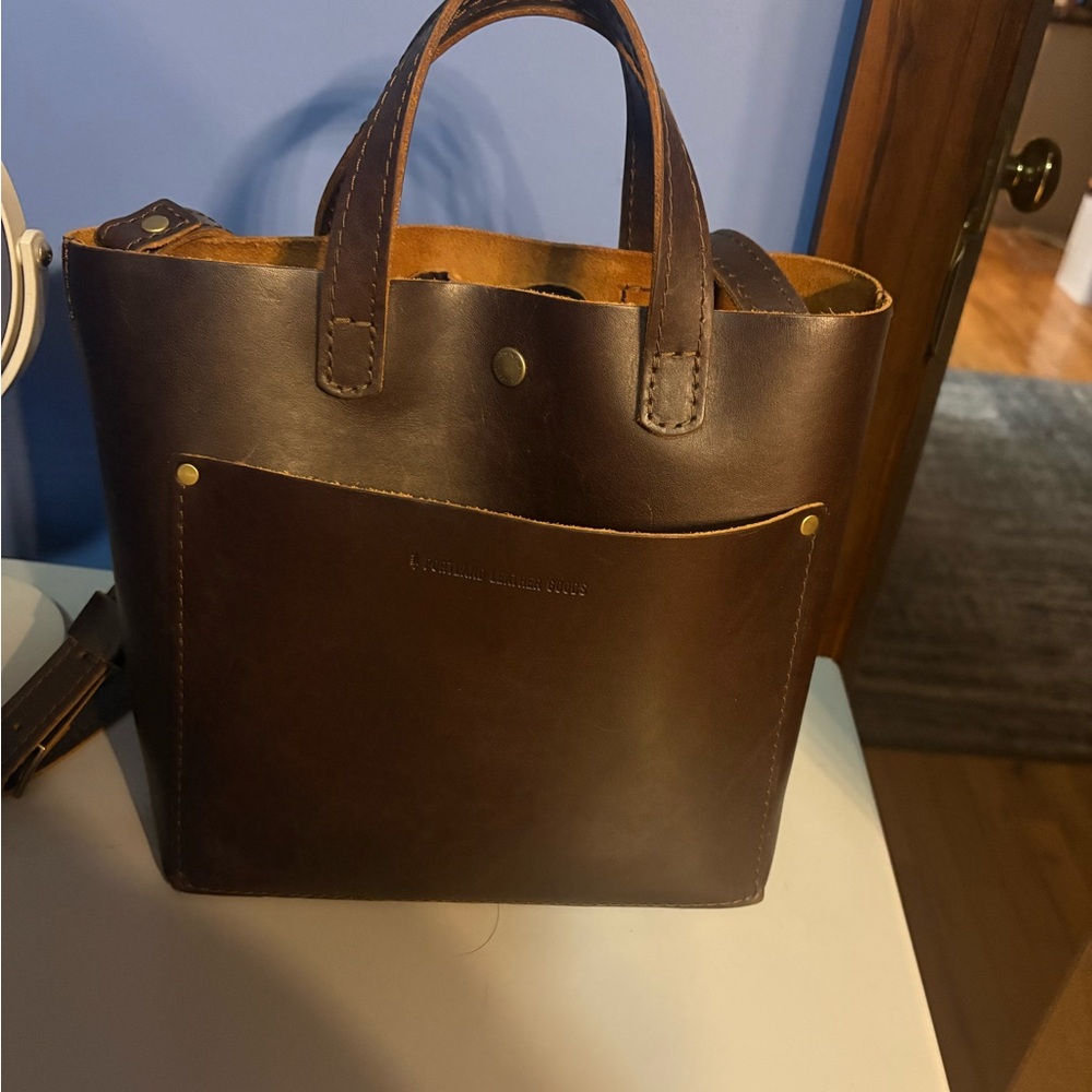 Portland Leather Goods Crossbody